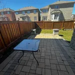 Rent 4 bedroom apartment in Richmond Hill (Oak Ridges)