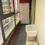 Affitto 5 camera appartamento di 107 m² in Genova