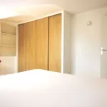 Appartement de 71 m² avec 3 chambre(s) en location à Paris