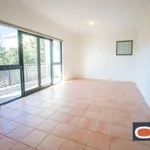 Rent 4 bedroom apartment in South Fremantle