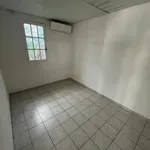 Maison de 65 m² avec 3 chambre(s) en location à Cayenne