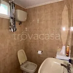 Rent 9 bedroom house of 89 m² in Latina