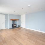 Rent 5 bedroom house in Scotland