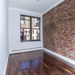 Rent 4 bedroom apartment in Manhattan