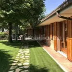 Rent 5 bedroom house of 160 m² in Ancona