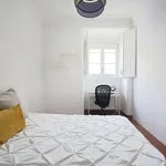 Rent a room in lisbon