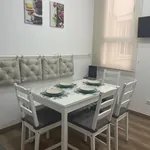 Rent 2 bedroom apartment of 13 m² in Barcelona