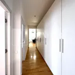 Rent 3 bedroom apartment of 95 m² in Bucuresti