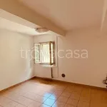 Rent 3 bedroom apartment of 76 m² in Torrile