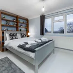 Rent 4 bedroom apartment of 1295 m² in London