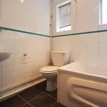 Rent 2 bedroom apartment in Cardiff