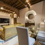 Rent 2 bedroom apartment of 95 m² in Florence