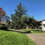 Rent 2 bedroom apartment of 50 m² in Abbotsford