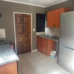 Rent 2 bedroom house of 97 m² in Johannesburg