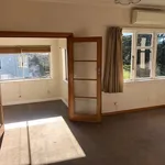 Rent 4 bedroom house in Wellington