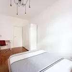 Rent a room in lisbon