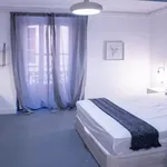 Rent 8 bedroom apartment in Valencia