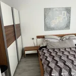 Miete 4 Schlafzimmer wohnung von 105 m² in Leonberg