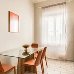 Rent 2 bedroom apartment of 80 m² in Florence