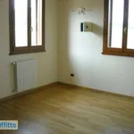 Rent 4 bedroom apartment of 150 m² in Bologna