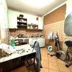 Rent 2 bedroom apartment of 35 m² in Napoli