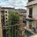 Affitto 5 camera appartamento di 135 m² in Firenze