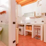 Rent 2 bedroom apartment of 23 m² in Bologna