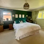 Rent 4 bedroom house in North West England