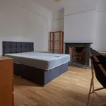 Rent 8 bedroom house in South West England