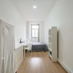 Rent a room in lisbon