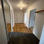 Rent 3 rooms apartment of 77 m² in Katrineholm