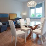 Rent 5 bedroom apartment of 140 m² in Treviso