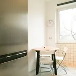 Miete 2 Schlafzimmer wohnung von 786 m² in Berlin