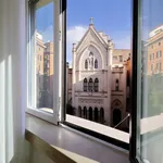 Rent 2 bedroom apartment of 700 m² in Rome