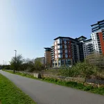 Rent 2 bedroom apartment in Leeds