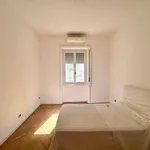 Rent 5 bedroom apartment of 200 m² in Milan