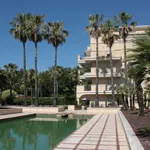 Rent 2 bedroom apartment in Hyères