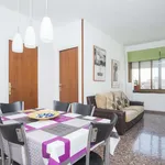 Rent 3 bedroom apartment in Barcelona