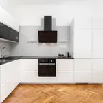 Pronajměte si 2 ložnic/e byt o rozloze 103 m² v Prague