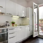 Rent 1 bedroom apartment of 55 m² in Florence