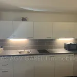 Appartement de 26 m² avec 1 chambre(s) en location à HYERES