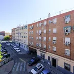 Rent a room of 70 m² in madrid