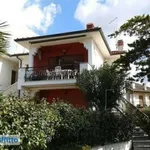 Rent 3 bedroom house of 70 m² in Ardea