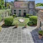 Rent 5 bedroom house of 980 m² in Rome