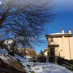 Rent 5 bedroom house of 75 m² in Rocca di Cambio