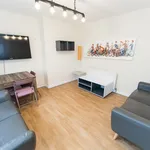 Rent 5 bedroom house in Leeds