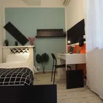 Rent a room in turin