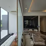 Rent 2 bedroom house of 99 m² in Bangkok