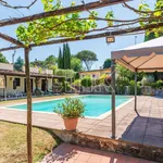 Rent 5 bedroom house of 450 m² in Rome