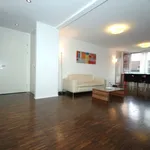 Miete 2 Schlafzimmer wohnung von 1012 m² in Zurich